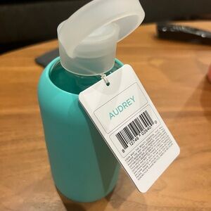 bkr Audrey Aqua teal Glass silicone Water Bottle 16oz